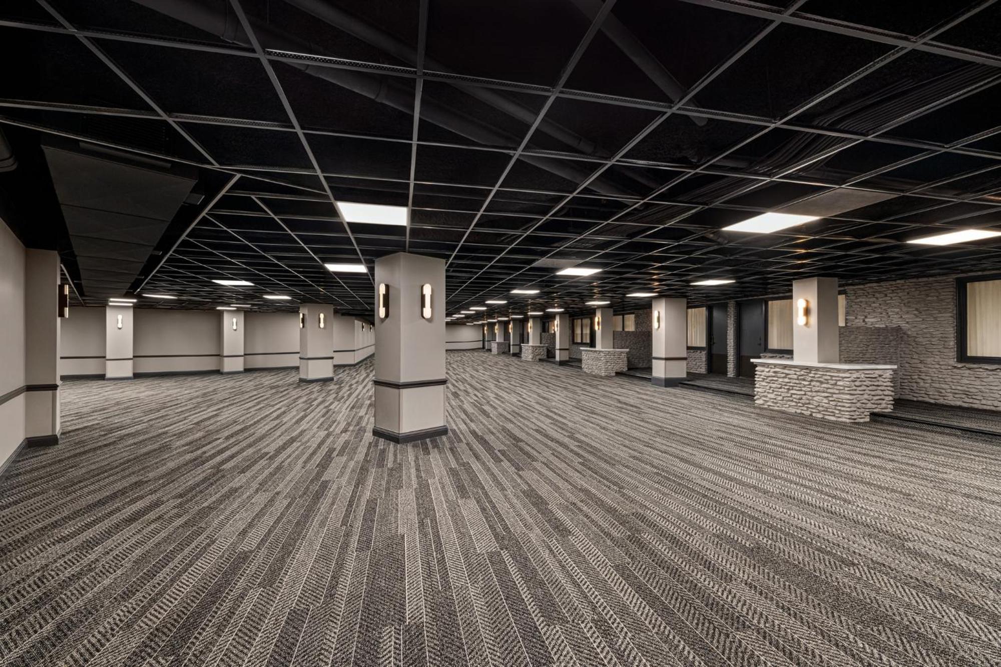 Crowne Plaza Louisville Airport Expo Ctr By Ihg Εξωτερικό φωτογραφία