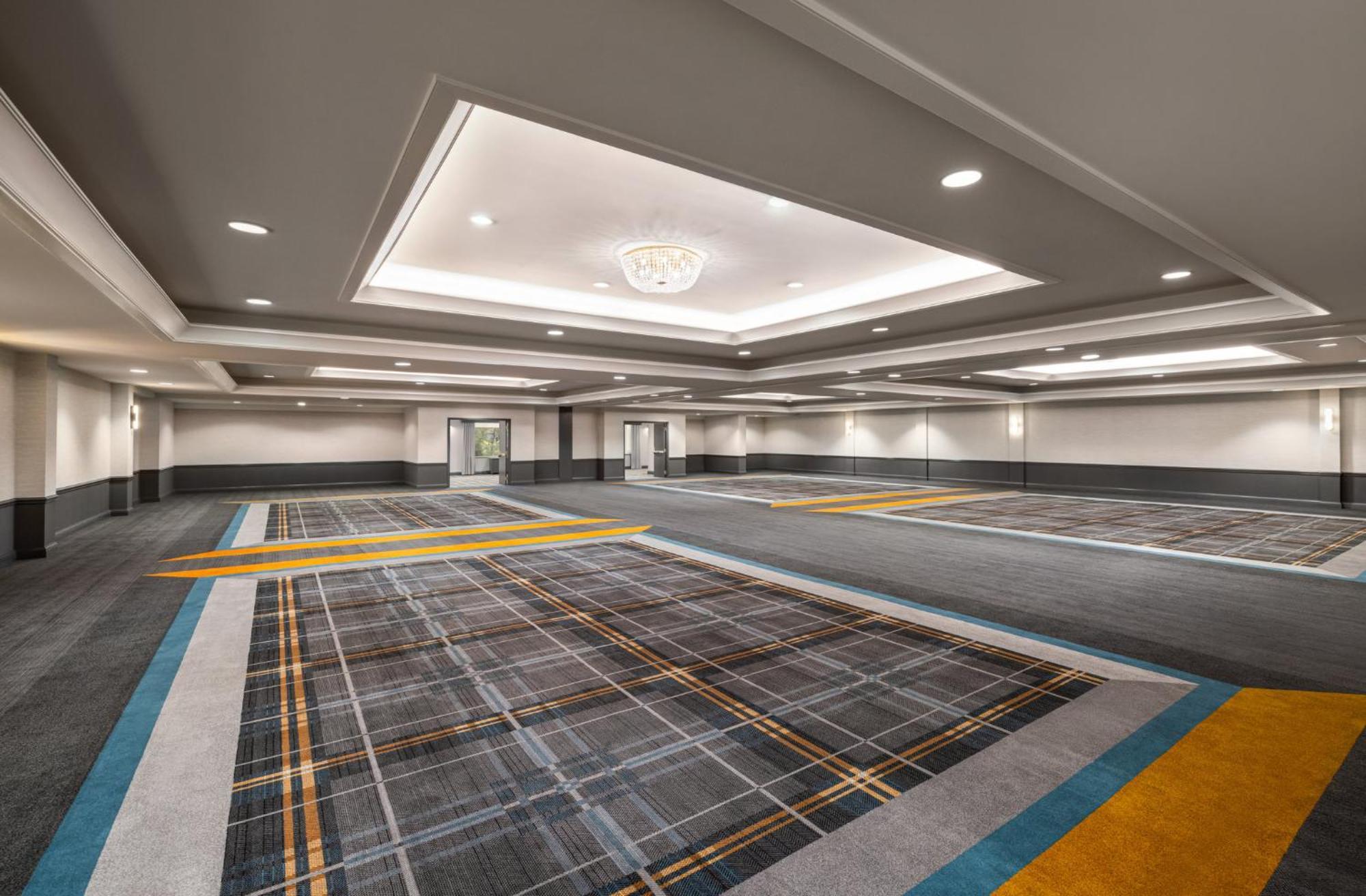 Crowne Plaza Louisville Airport Expo Ctr By Ihg Εξωτερικό φωτογραφία