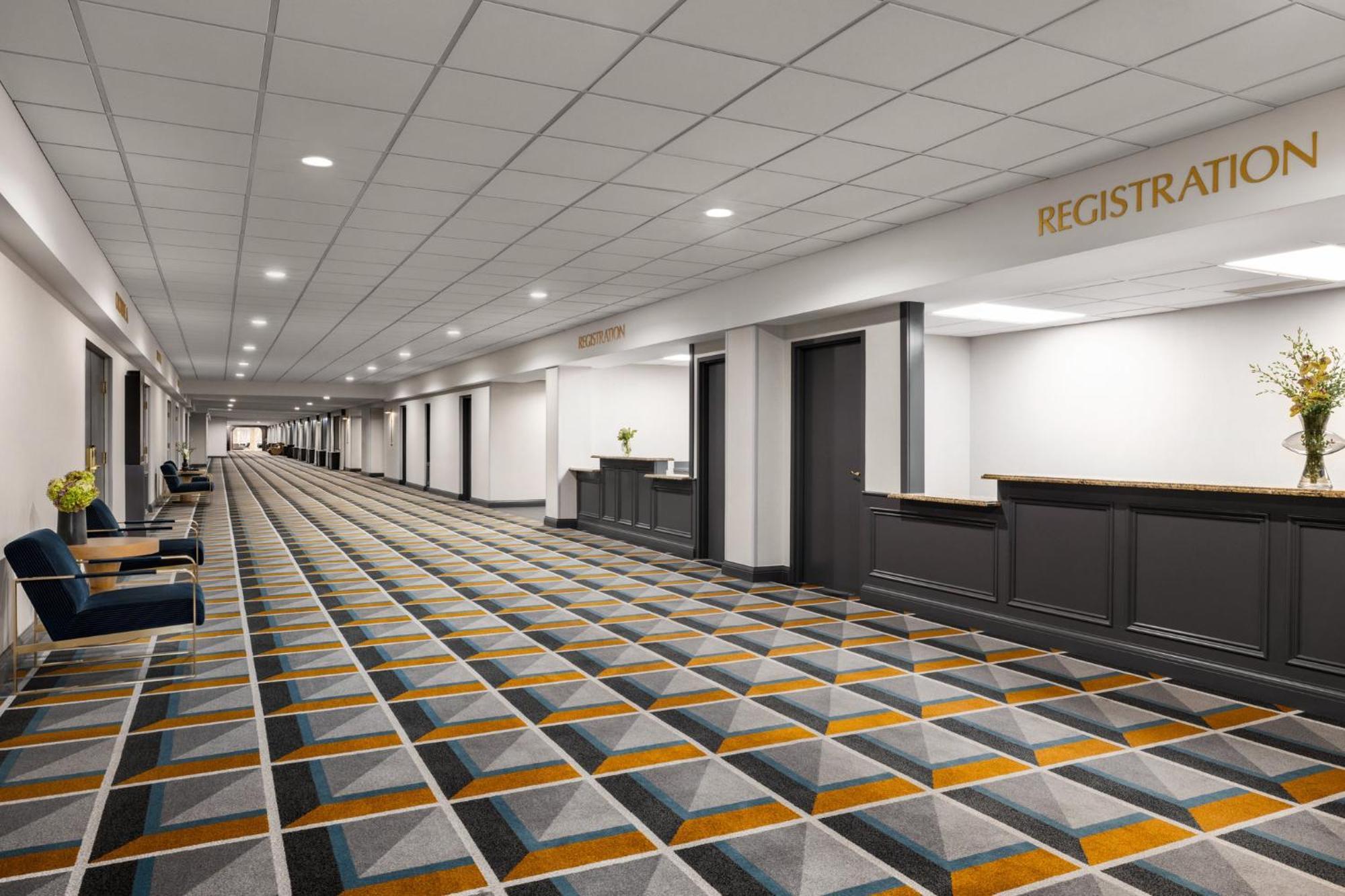 Crowne Plaza Louisville Airport Expo Ctr By Ihg Εξωτερικό φωτογραφία