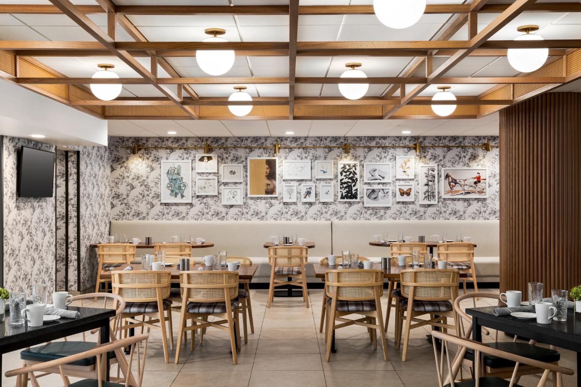 Crowne Plaza Louisville Airport Expo Ctr By Ihg Εξωτερικό φωτογραφία