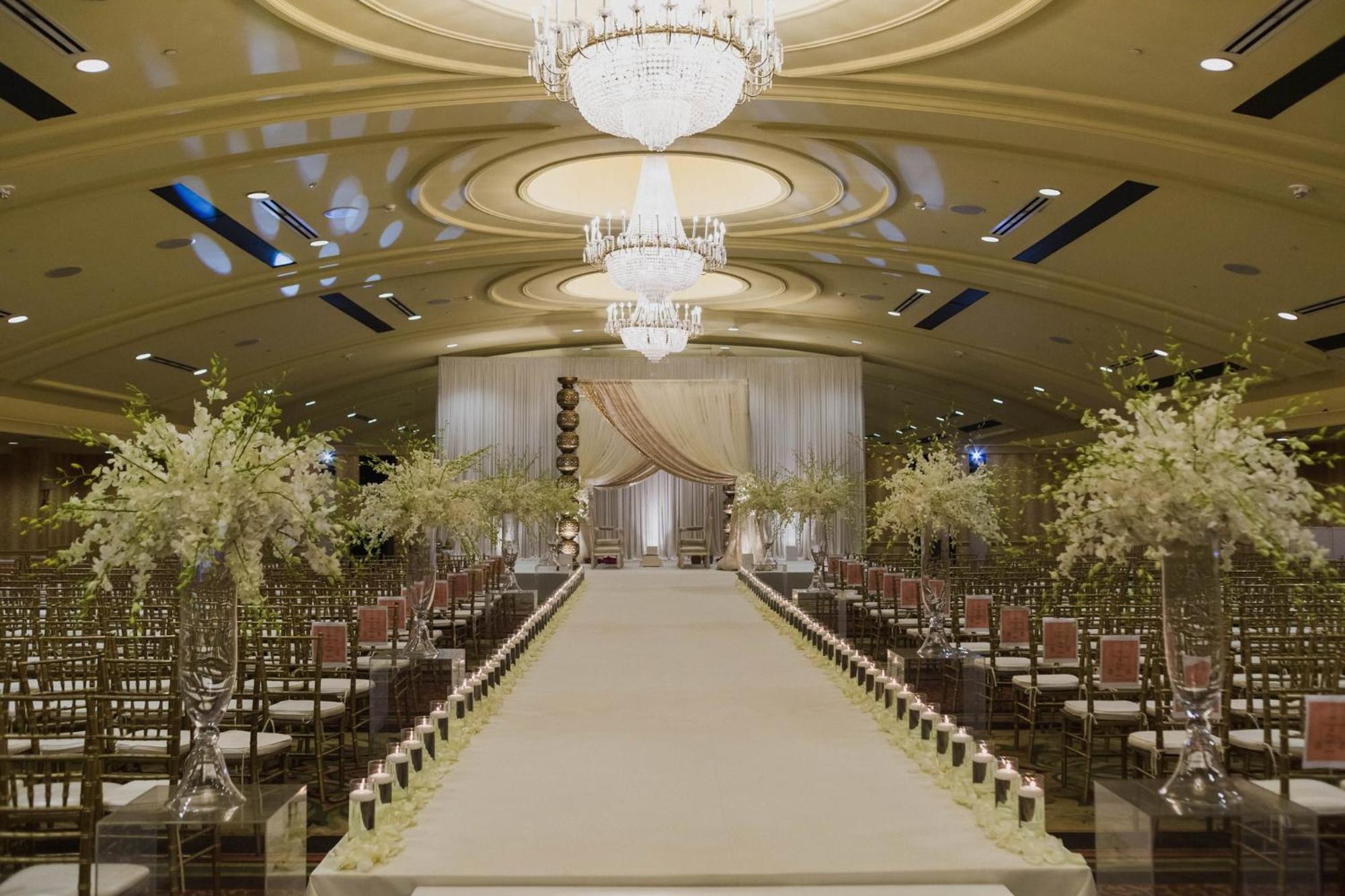 Crowne Plaza Louisville Airport Expo Ctr By Ihg Εξωτερικό φωτογραφία